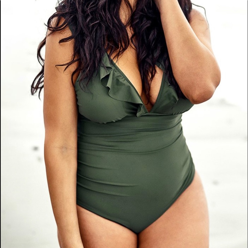 Cupshe green one piece swimsuit